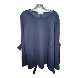 NWOT Purson‎ Blouse w/bows Size Large(oversized) Color Blue